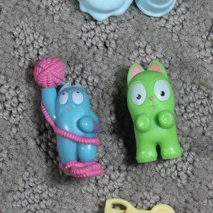 Lost Kitties Kit-twins 2 Figures & Ice Cream Accessories